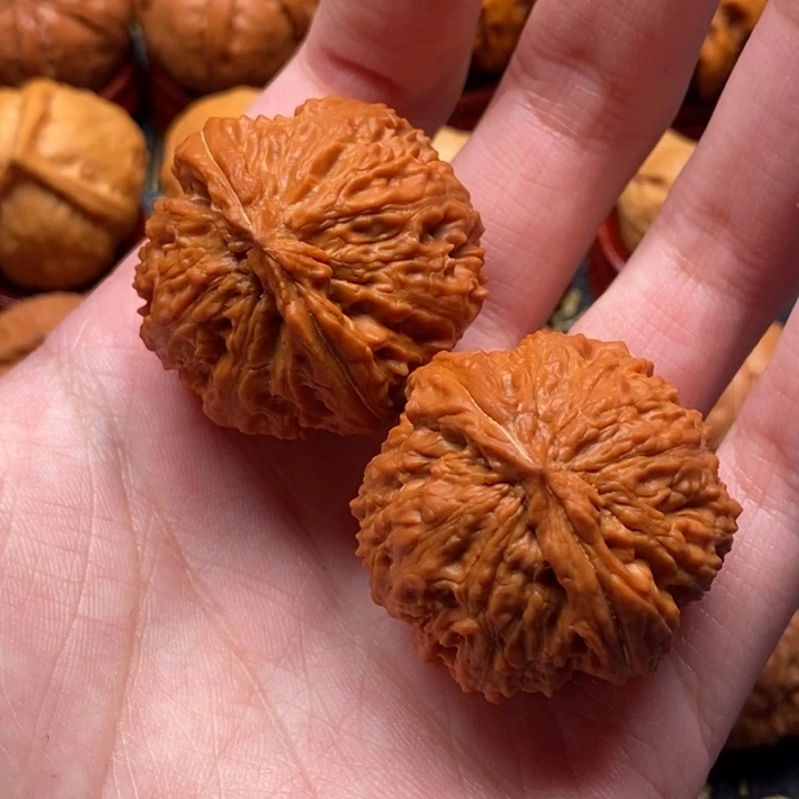 吊坠文玩核桃麒麟纹