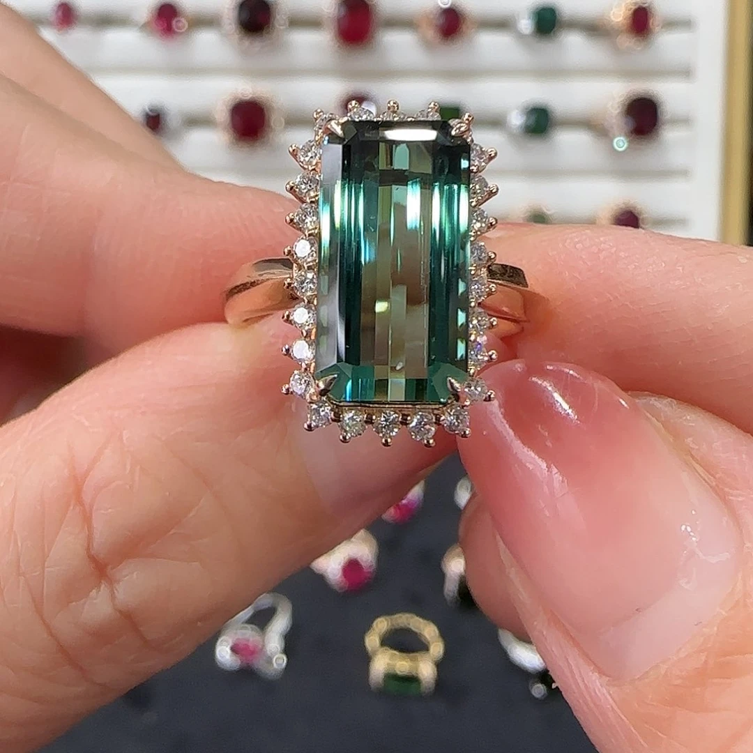 碧玺戒指18K金镶嵌5.73ct