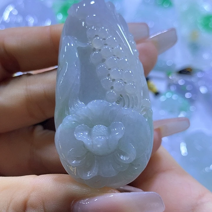 翡翠未镶嵌颈饰天然翡翠A货吊坠