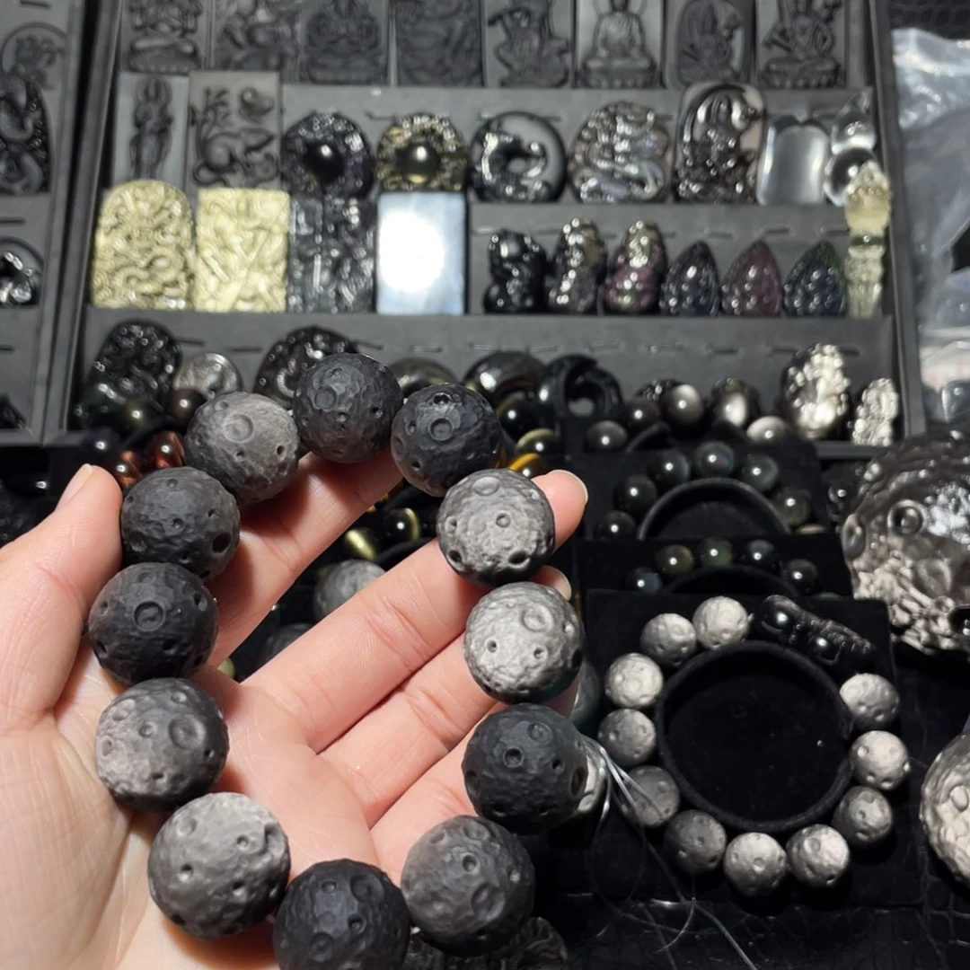 羟***同黑曜岩未镶嵌珠宝奇石