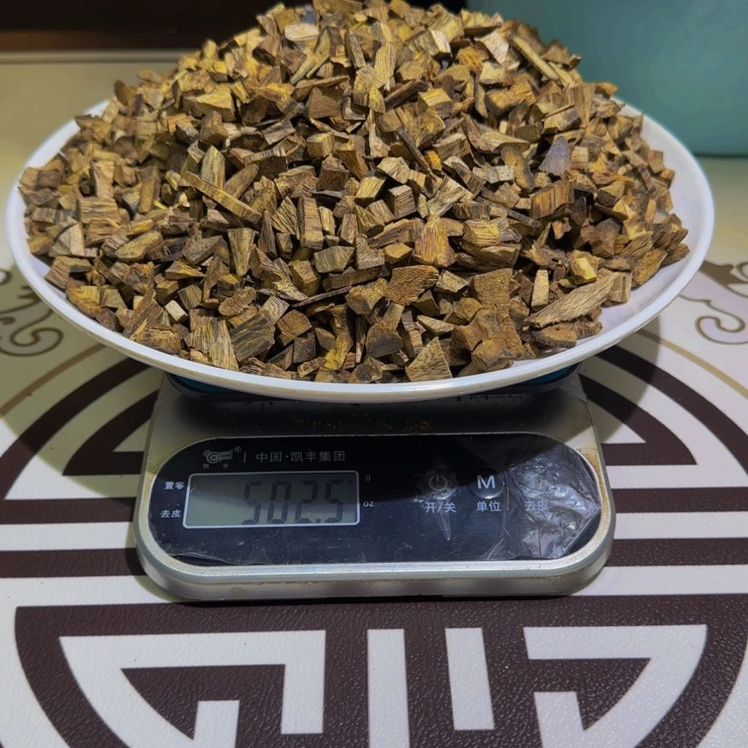 沉香沉香碎屑老白棋老料200克克克克