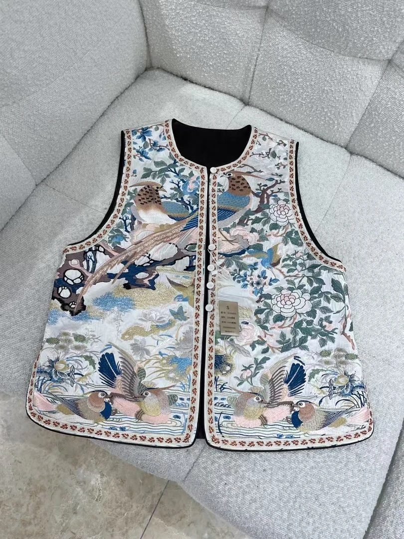 小花家新中式重工刺绣对襟马甲