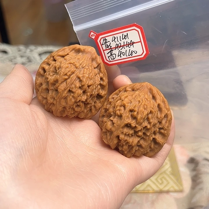 文玩核桃把件赵喜满南将石