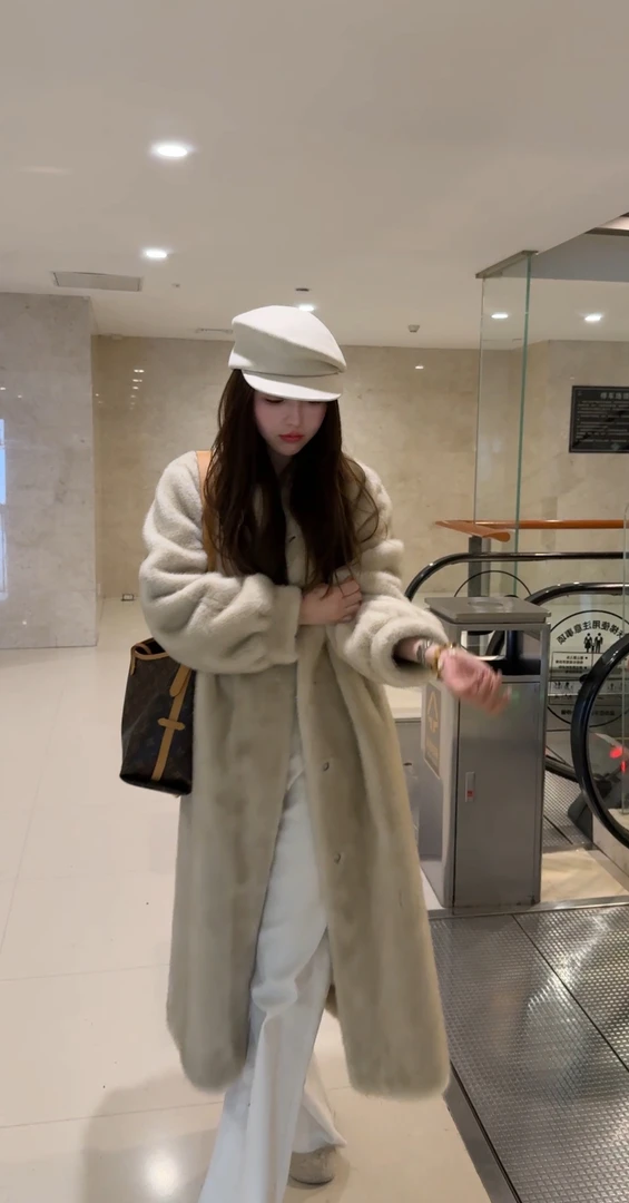 年款冬款水貂大衣