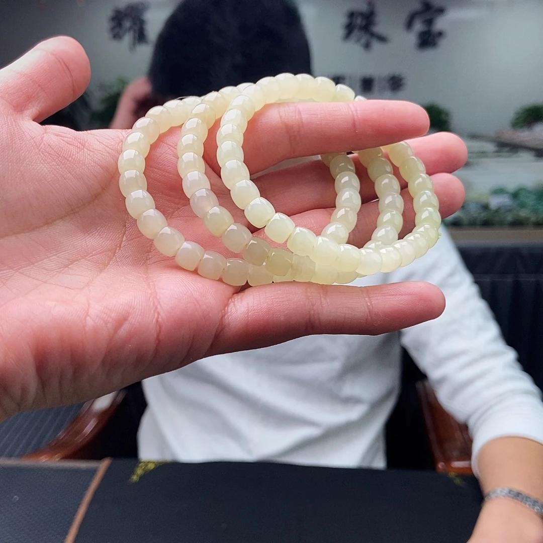 和田玉未镶嵌颈饰手串 颜色多样性发拍一发一