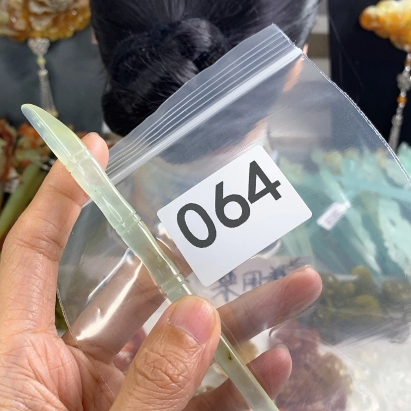 【闪购商品】岫玉发饰未镶嵌鲤****✨