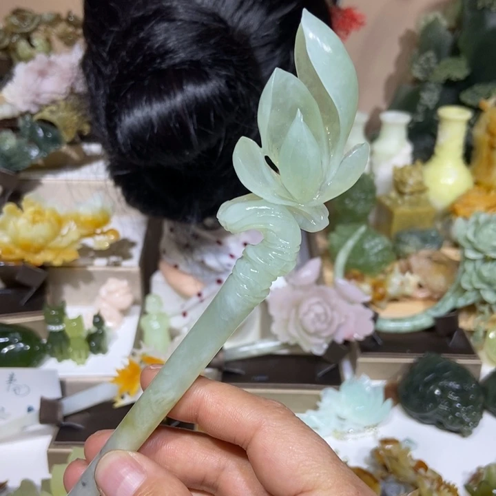 蛇纹石玉未镶嵌发饰
