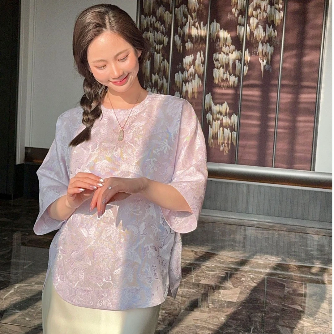 墨染之道 “云绕紫境”淡紫色织银蝴蝶花罗上衣F102010296