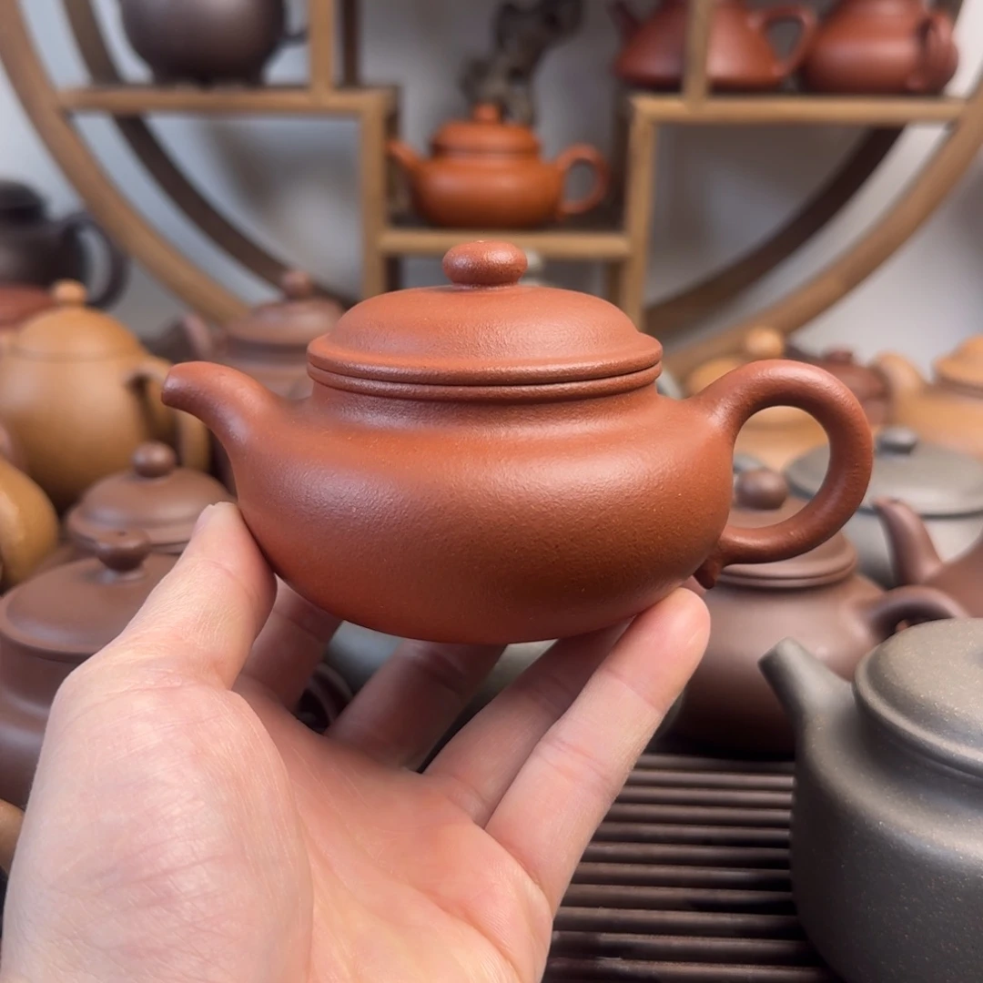 紫砂茶壶仿古220cc宝山纯红降坡