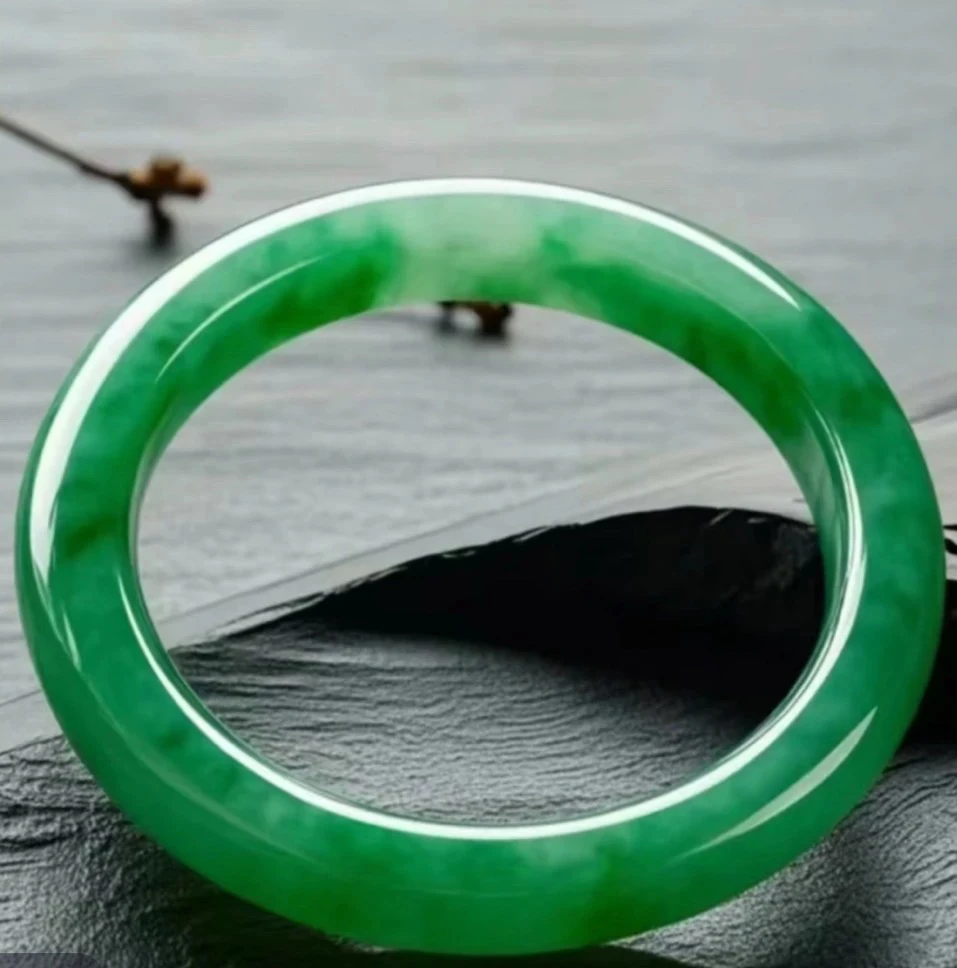 时尚女款缅风美人翠饰品手