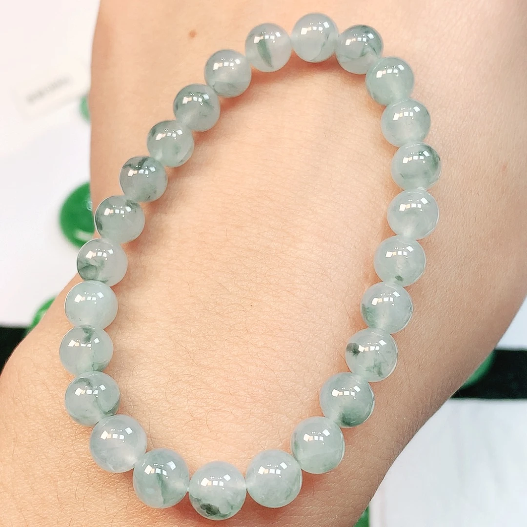 翡翠未镶嵌颈饰我