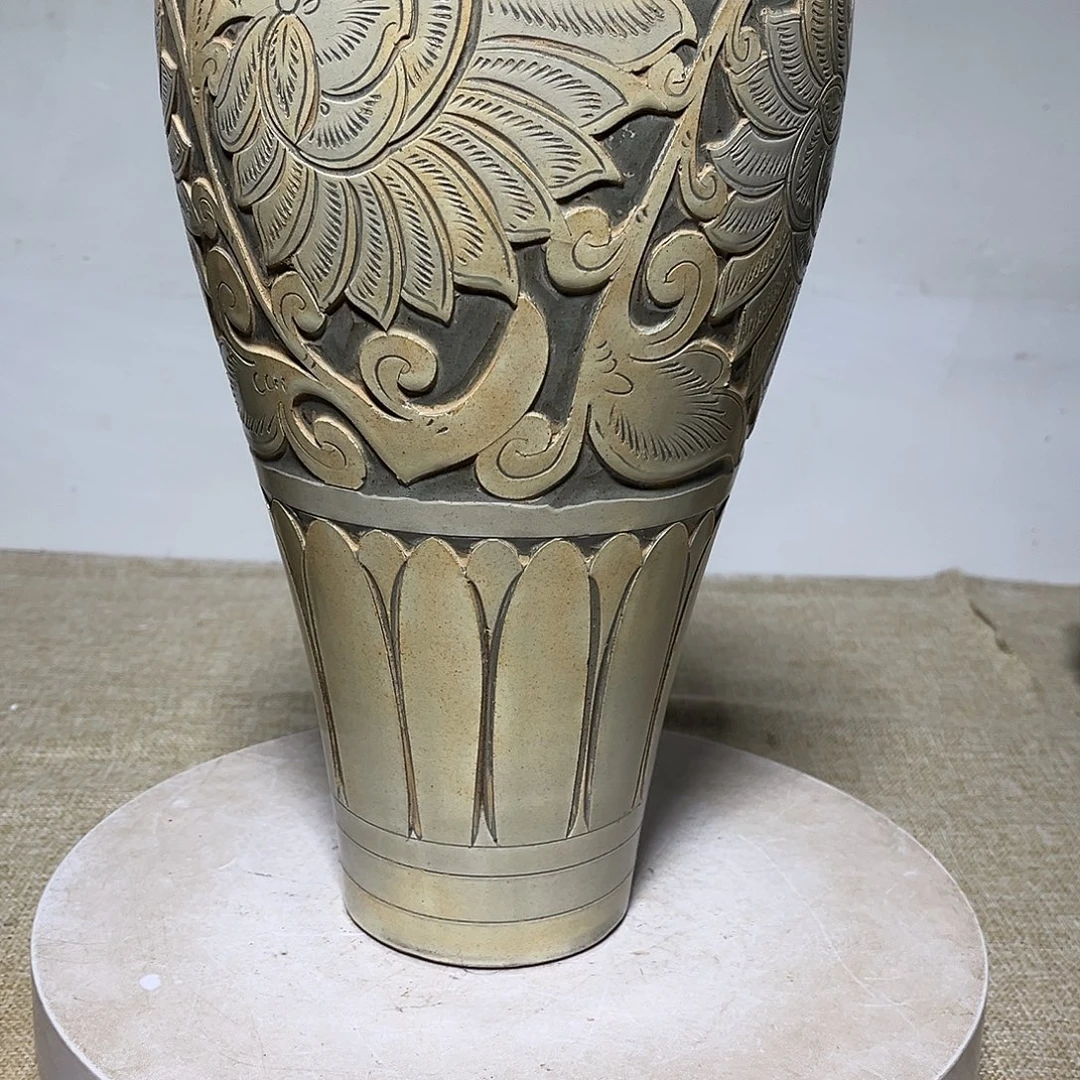 新***人瓷片精品瓷器摆件