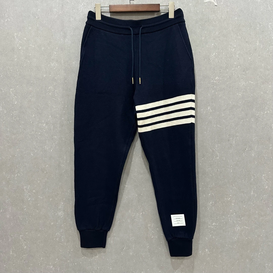 99新 THOMBROWNE 山羊绒四条杠2码006035