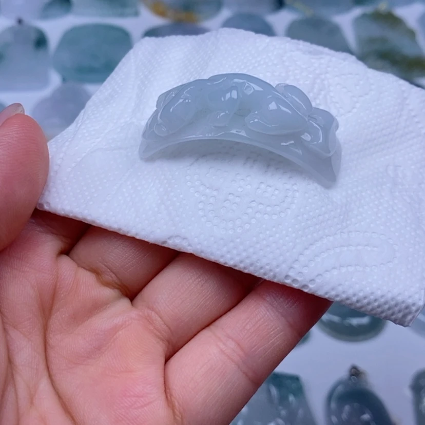 【闪购商品】颈饰未镶嵌翡翠