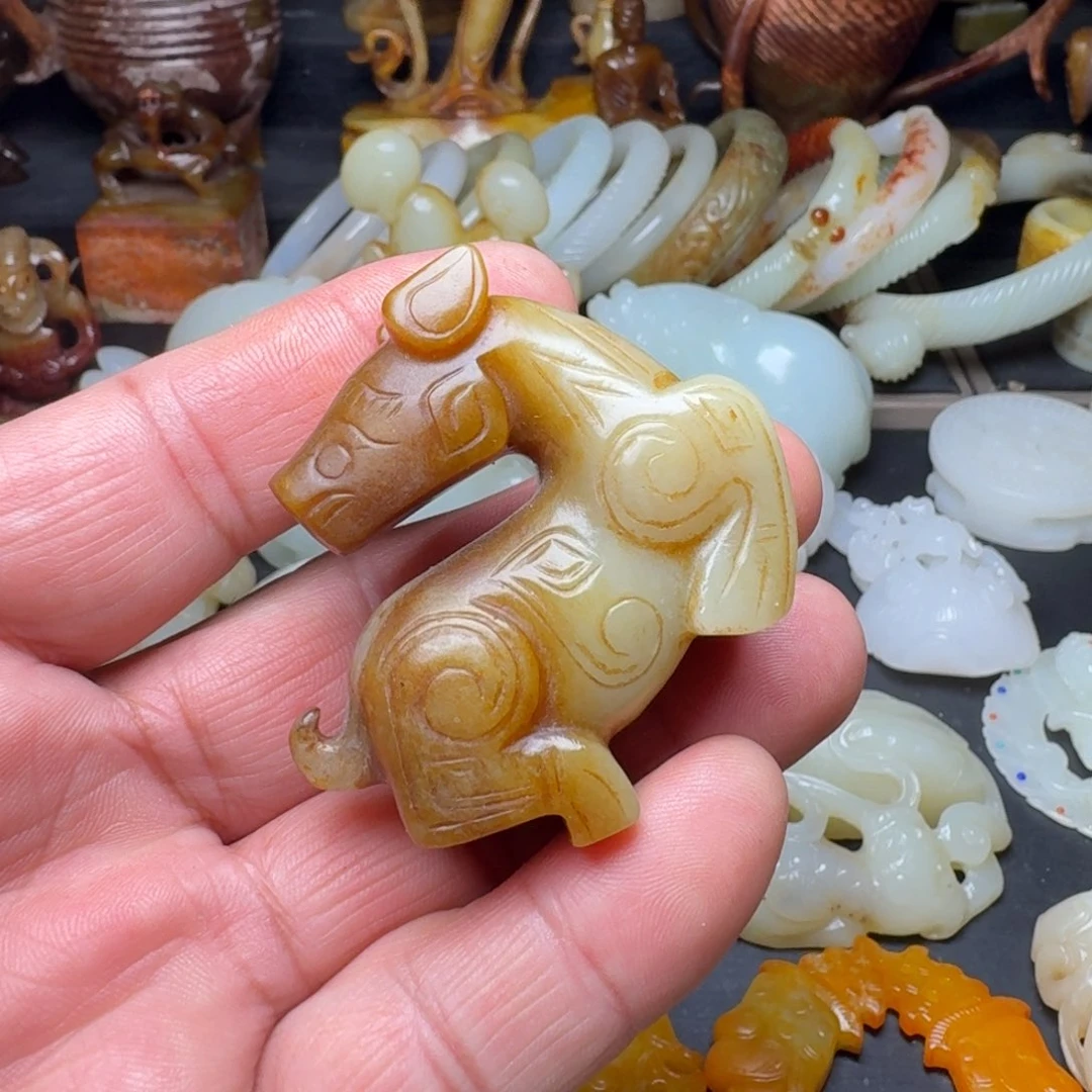 和田玉挂件未镶嵌