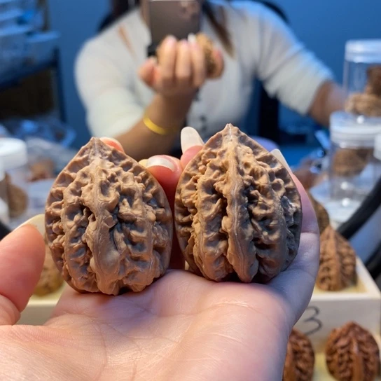 把件桃核东北秋子174