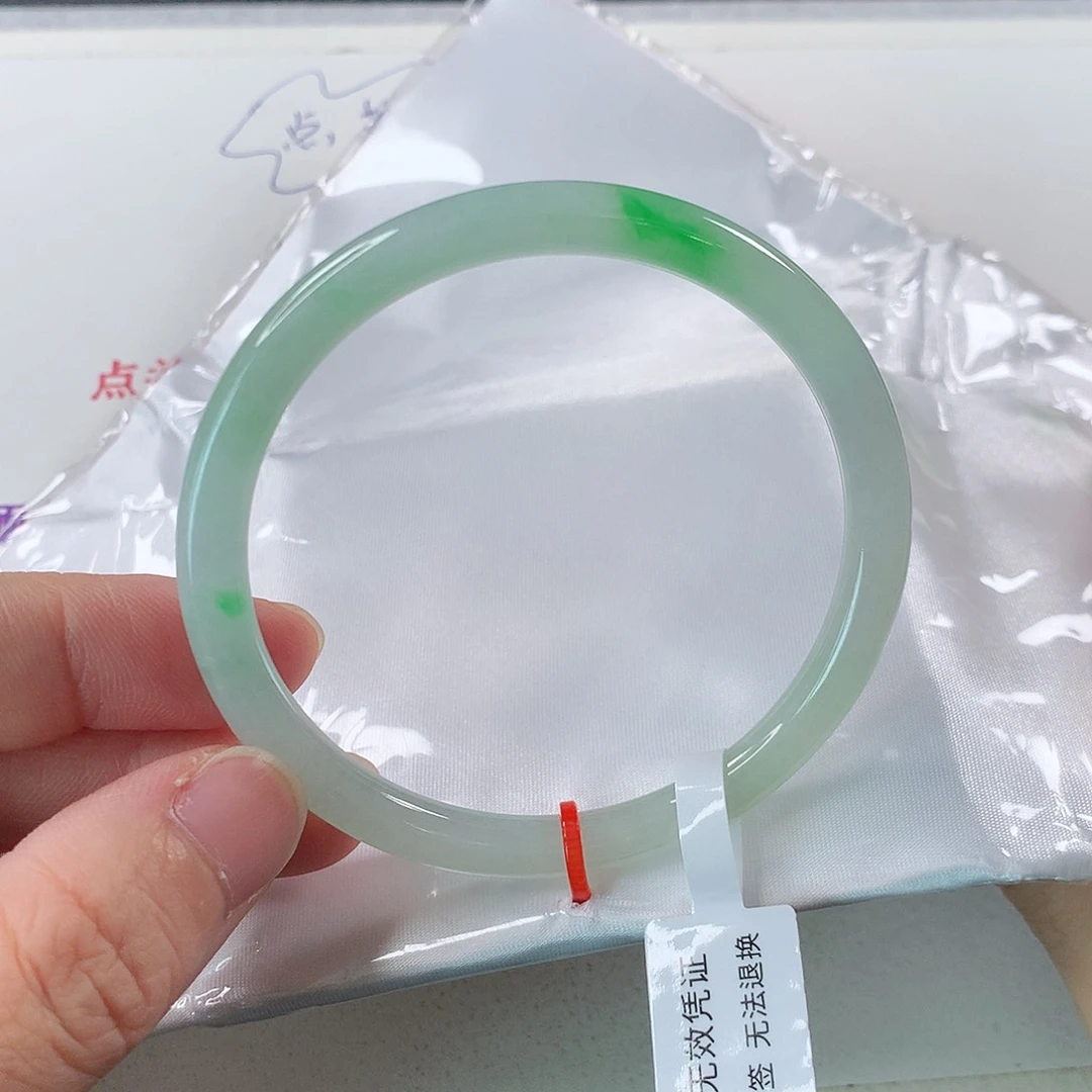 翡翠手镯（圆镯）未镶嵌叮当镯 ①⑥③