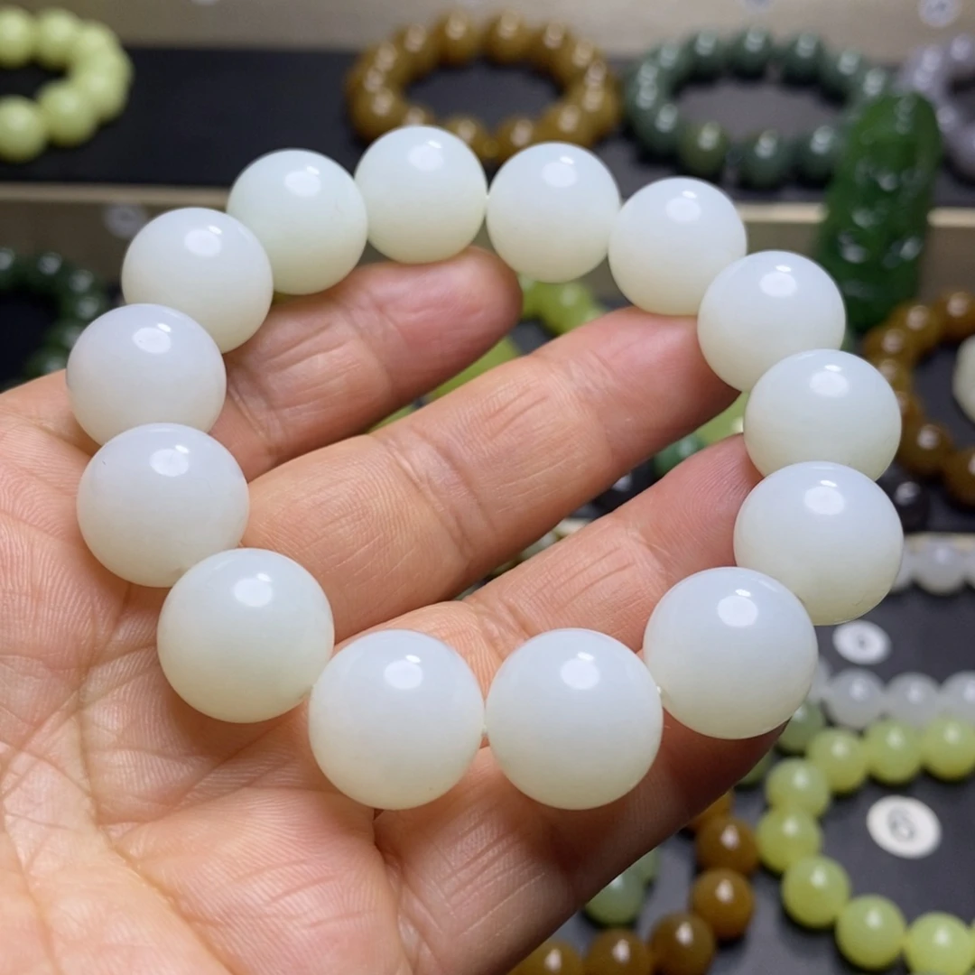 和田玉手串未镶嵌