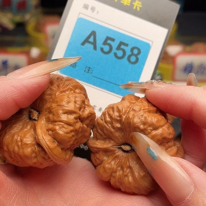 文玩核桃吊坠蛤蟆