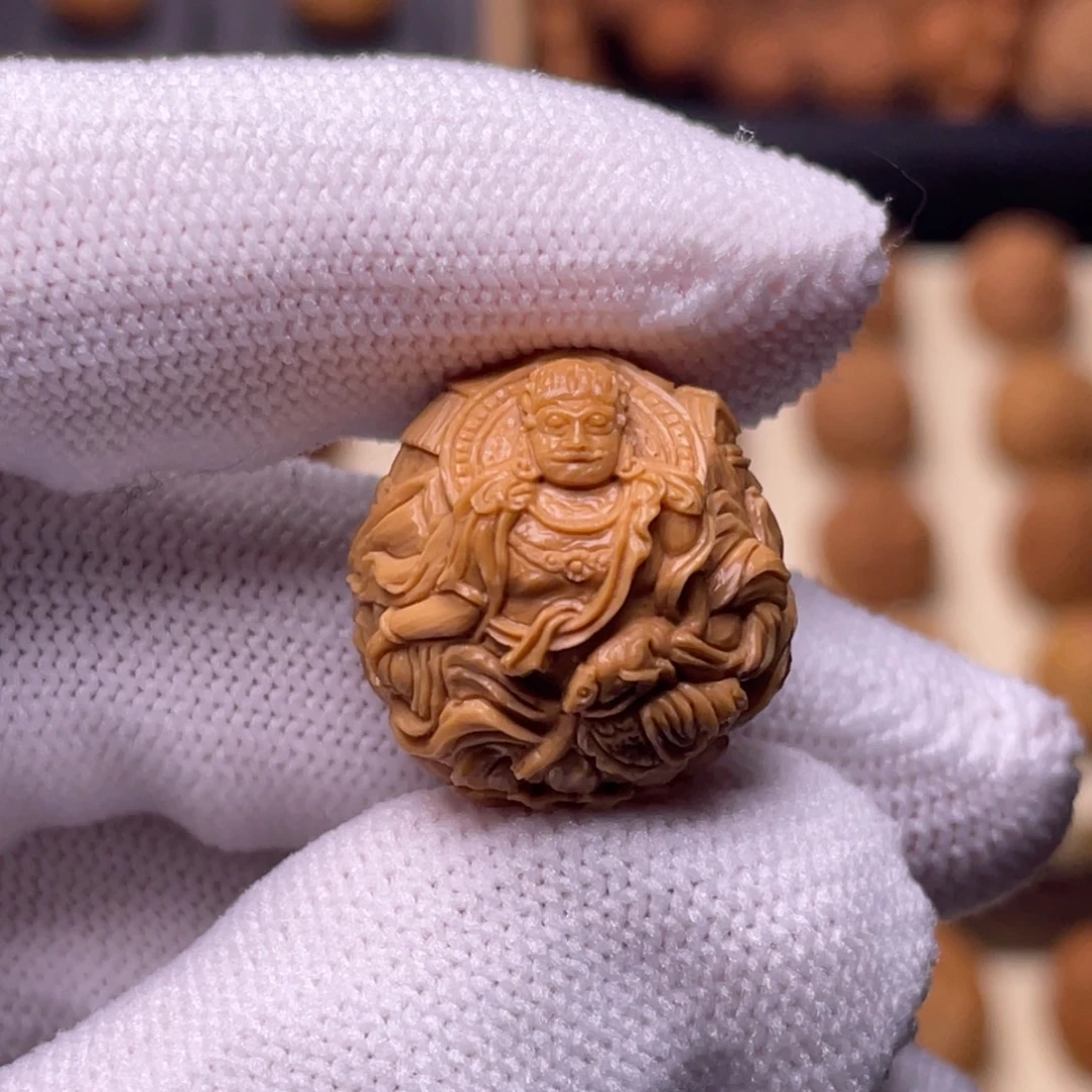 R***F吊坠猴头核桃顶工财神如来19+