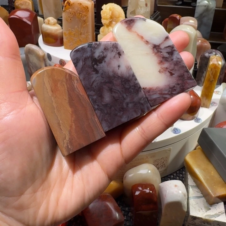 寿山石黛**妹寿山石品种