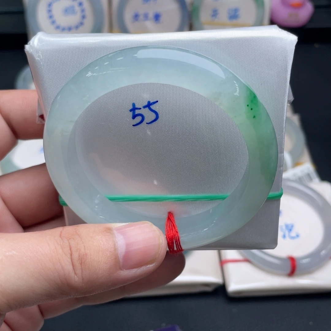 未镶嵌手镯翡翠翡翠手镯
