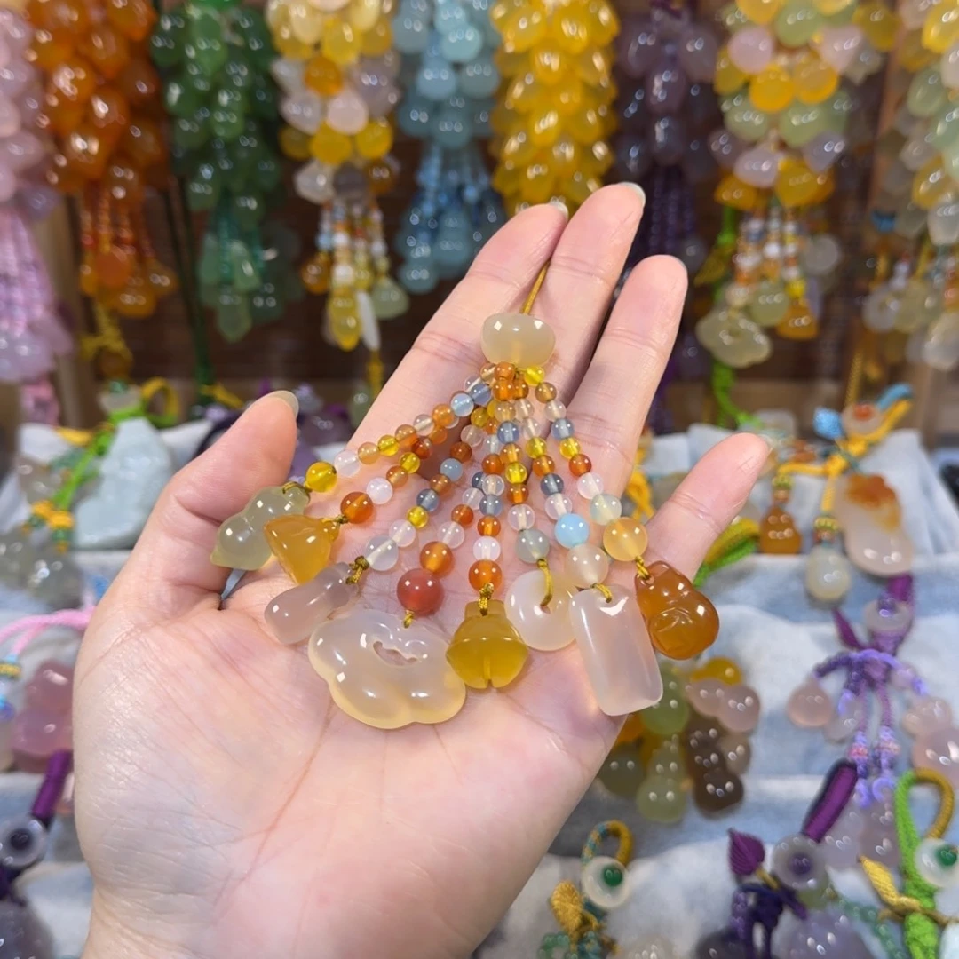 玛瑙/玉髓未镶嵌手机挂件