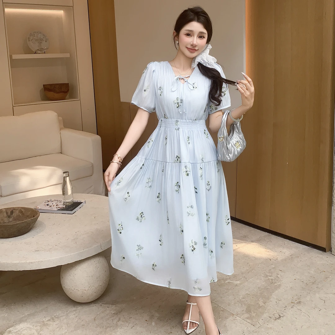 无印心匠B25789 温柔通勤时尚绿色刺绣法式优雅连衣裙女 K675