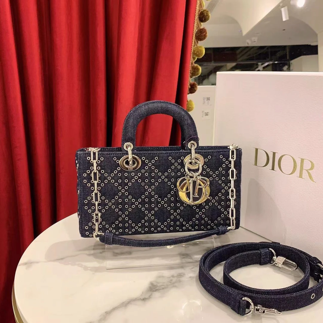 95新 DIOR/迪奥 GGS丨Lady D-Joy 戴妃镂空芯片款22年/85876739