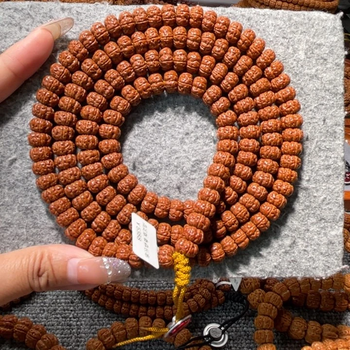 手串金刚菩提定制泰森三初一天花板长串