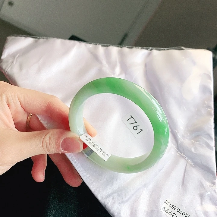 翡翠未镶嵌手镯缅甸天然a货翡翠手镯