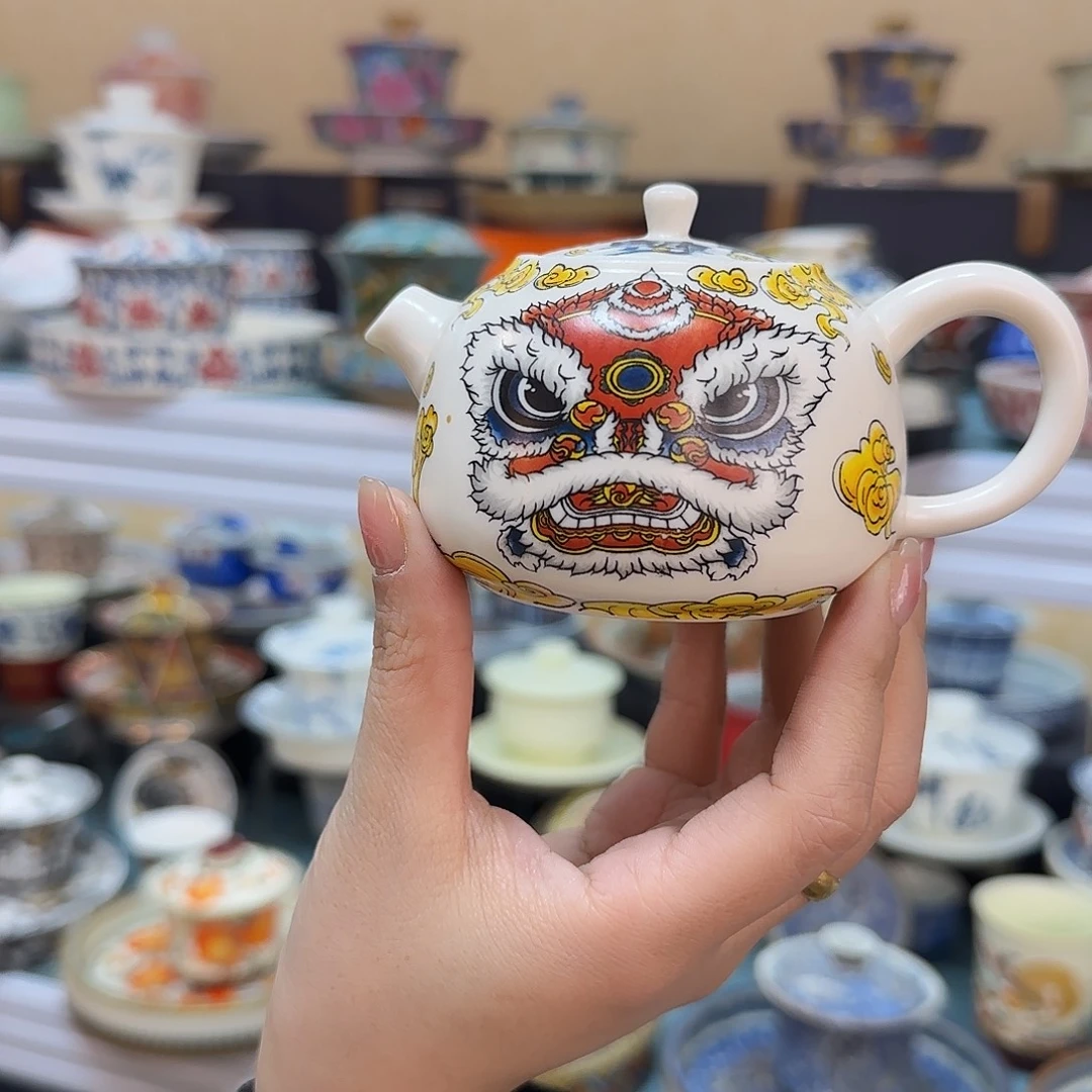 我们都在努力着改变自己