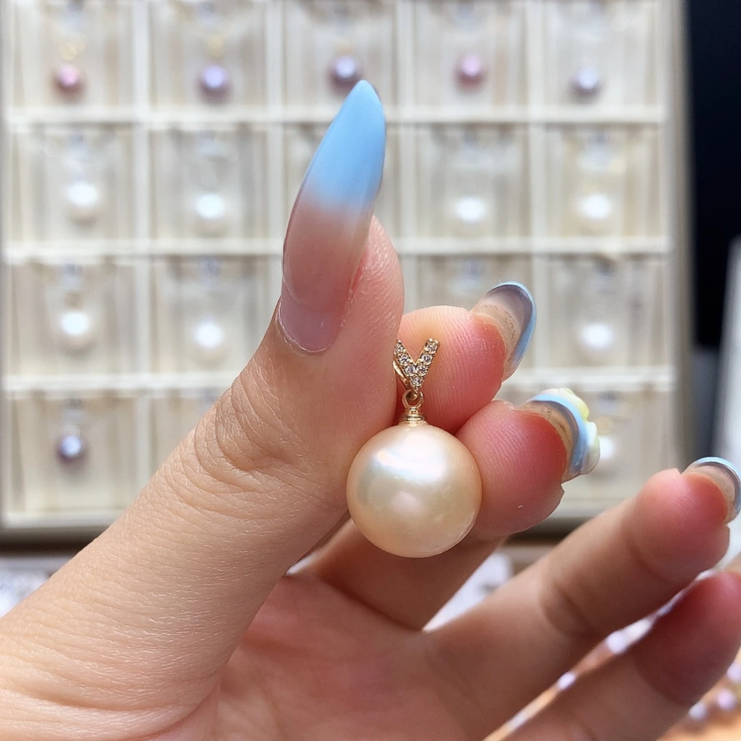 淡水珍珠合金颈饰