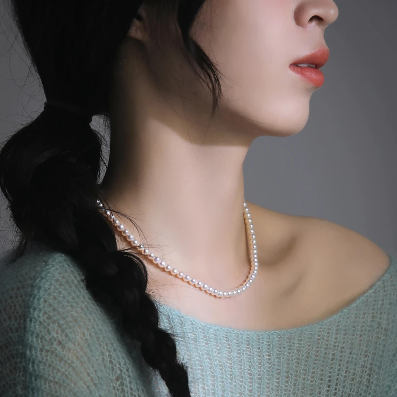5mm小天女轻奢简约时尚百搭极光正圆纯色人造珠项链锁骨链毛衣链