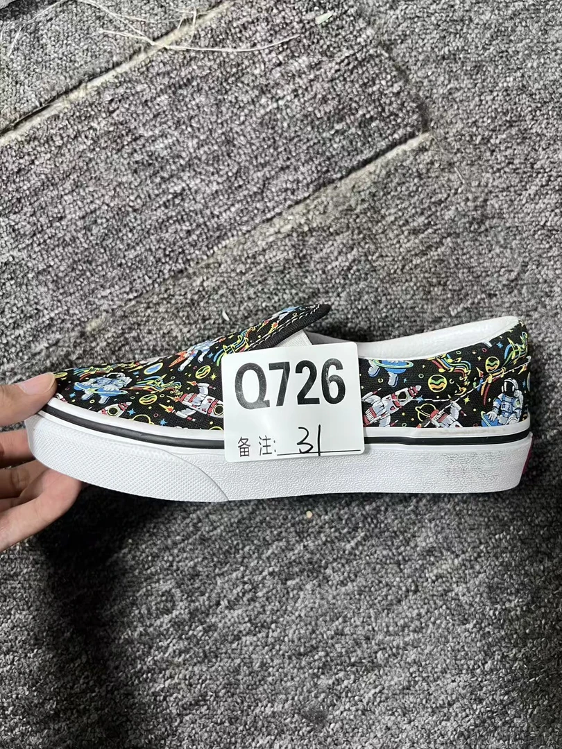 男女户外休闲鞋q726
