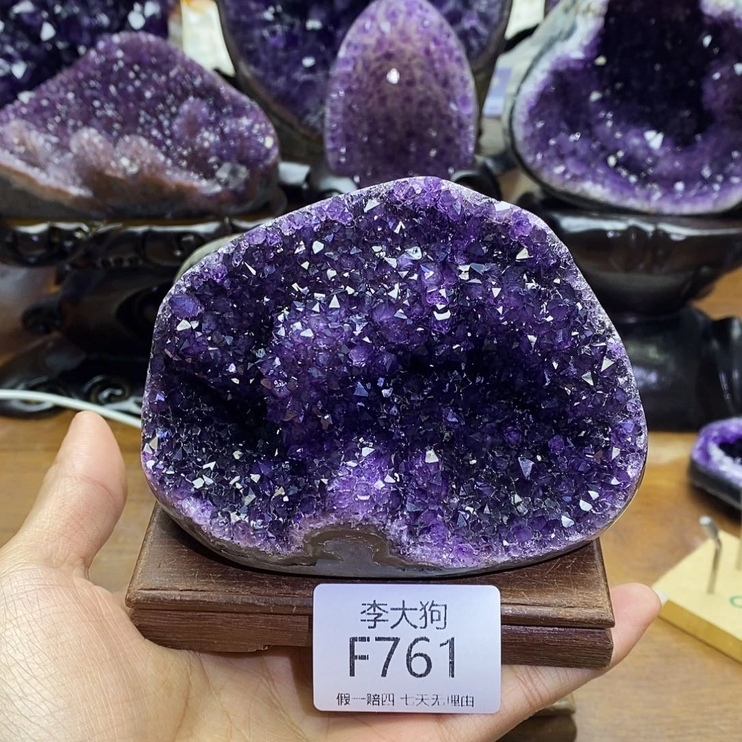 紫晶大型摆件（非配饰）未镶嵌