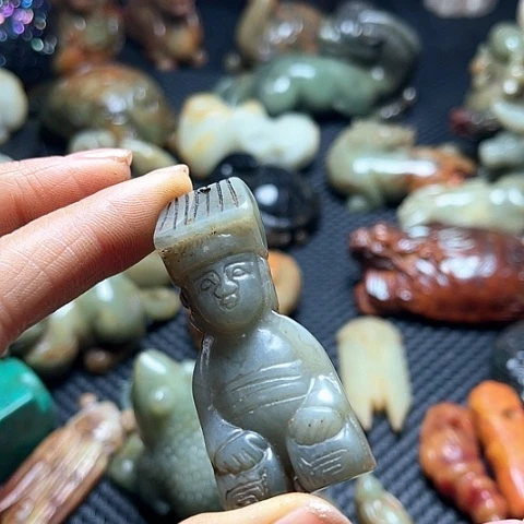 白玉菩提吊坠摆件