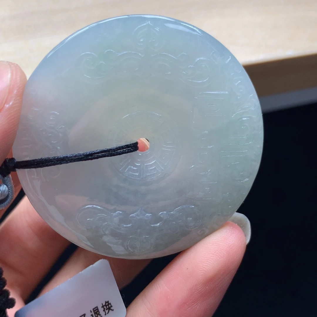 颈饰未镶嵌翡翠吊坠