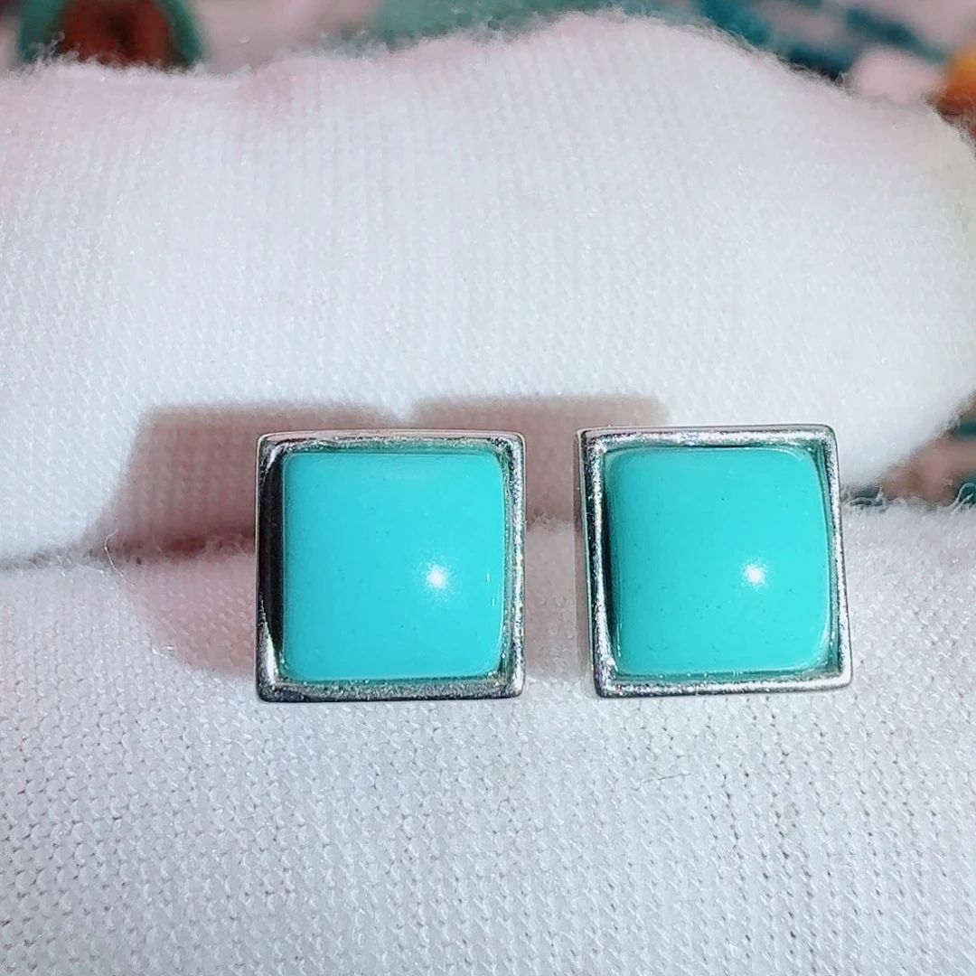 银S925镶嵌绿松石珠宝奇石精致方糖耳钉