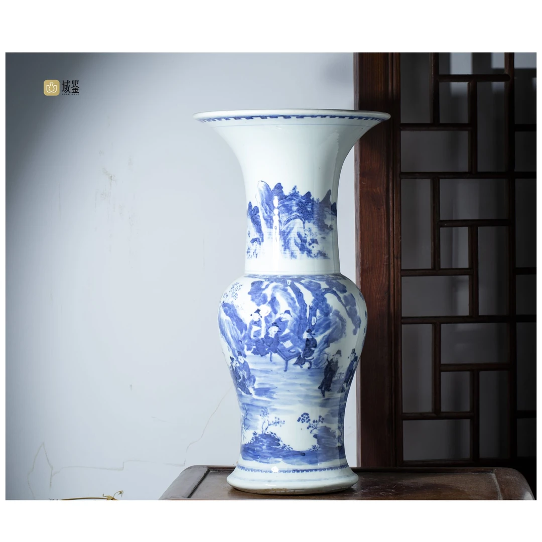 【拍卖-清中晚期】·青花十八学士图诗文凤尾尊