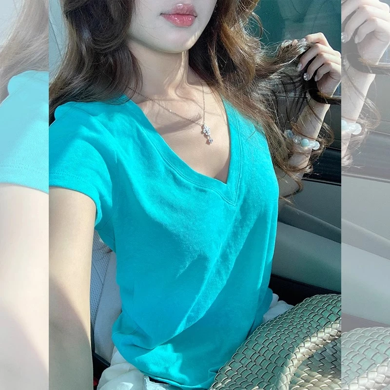 夏日ootd穿搭亮色短袖T恤女正肩夏季薄款独特漂亮超好看V领小上衣