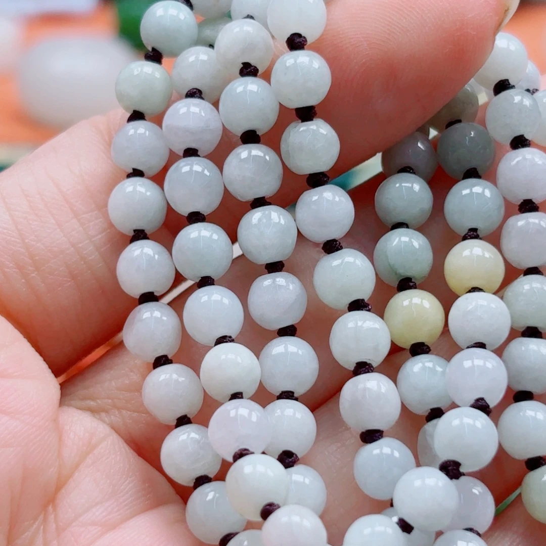 翡翠未镶嵌颈饰多样性发货一件