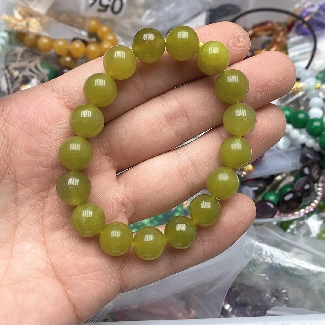 只买单纯的吊坠，没带链子，属的性质。