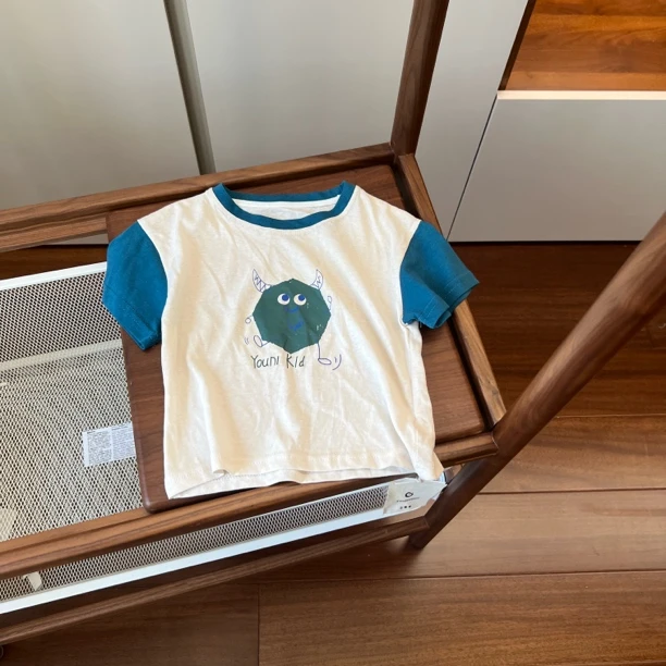 【编号G166】A36377-12-儿童小怪兽拼色T恤米色-XGG