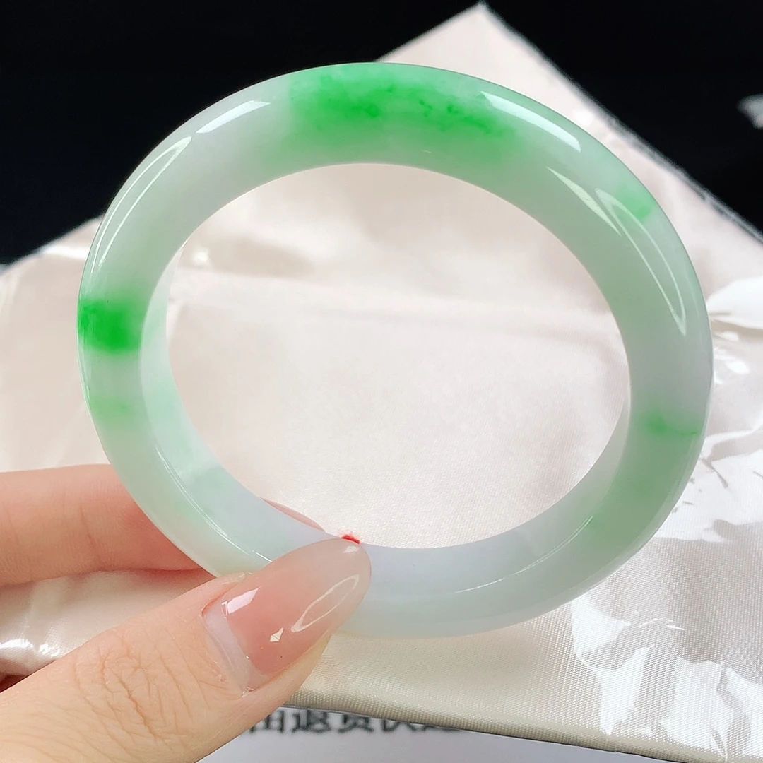 翡翠手镯未镶嵌216翡翠