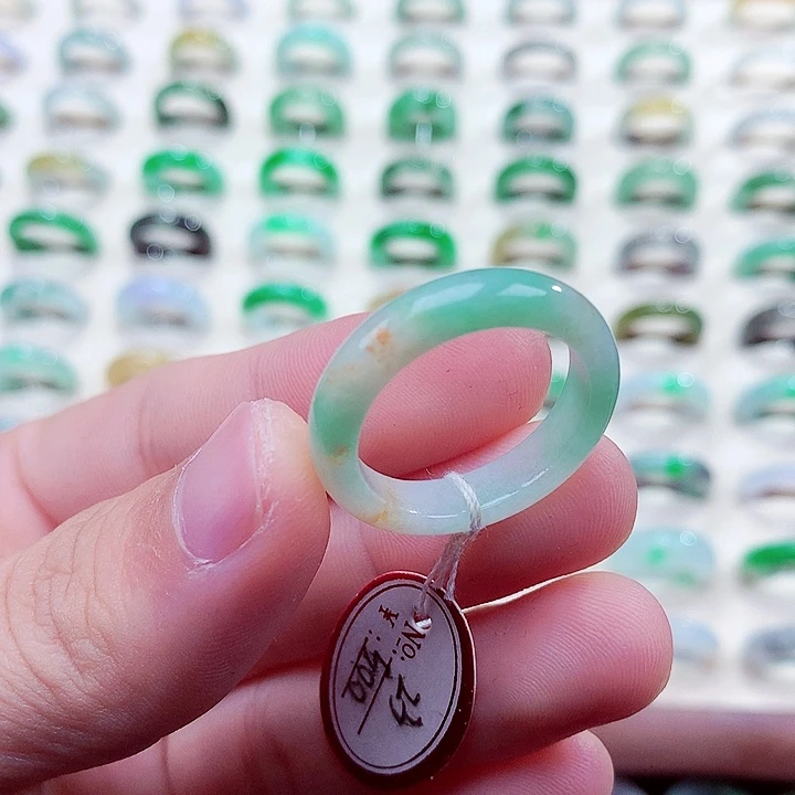 翡翠未镶嵌戒指23号