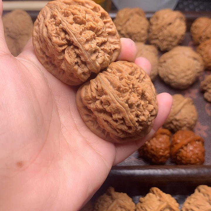 文玩核桃吊坠大粗筋42尺