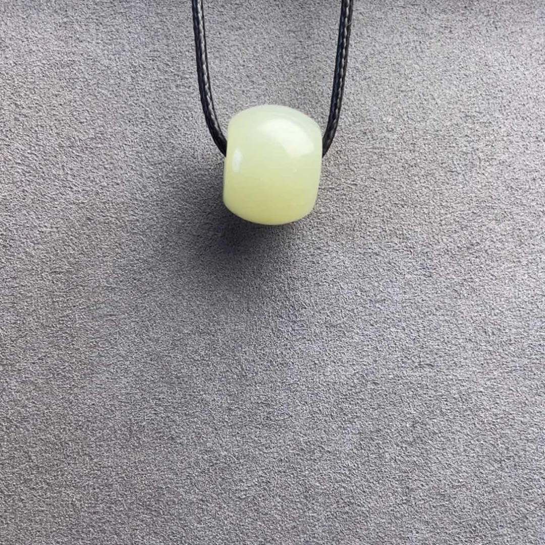 和田玉未镶嵌吊坠(不含链)