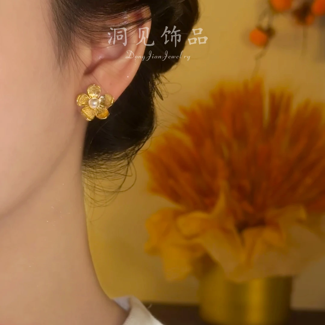 【洞见】金色精致珠宝港风时尚复古甜美百搭中古耳饰ES1581