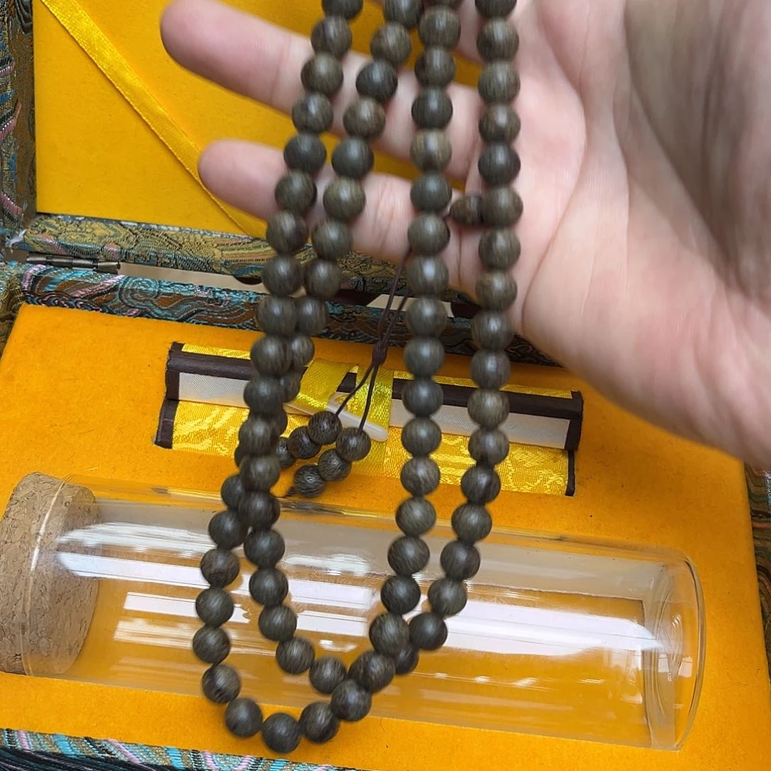 大叶紫檀（黑酸枝木类）